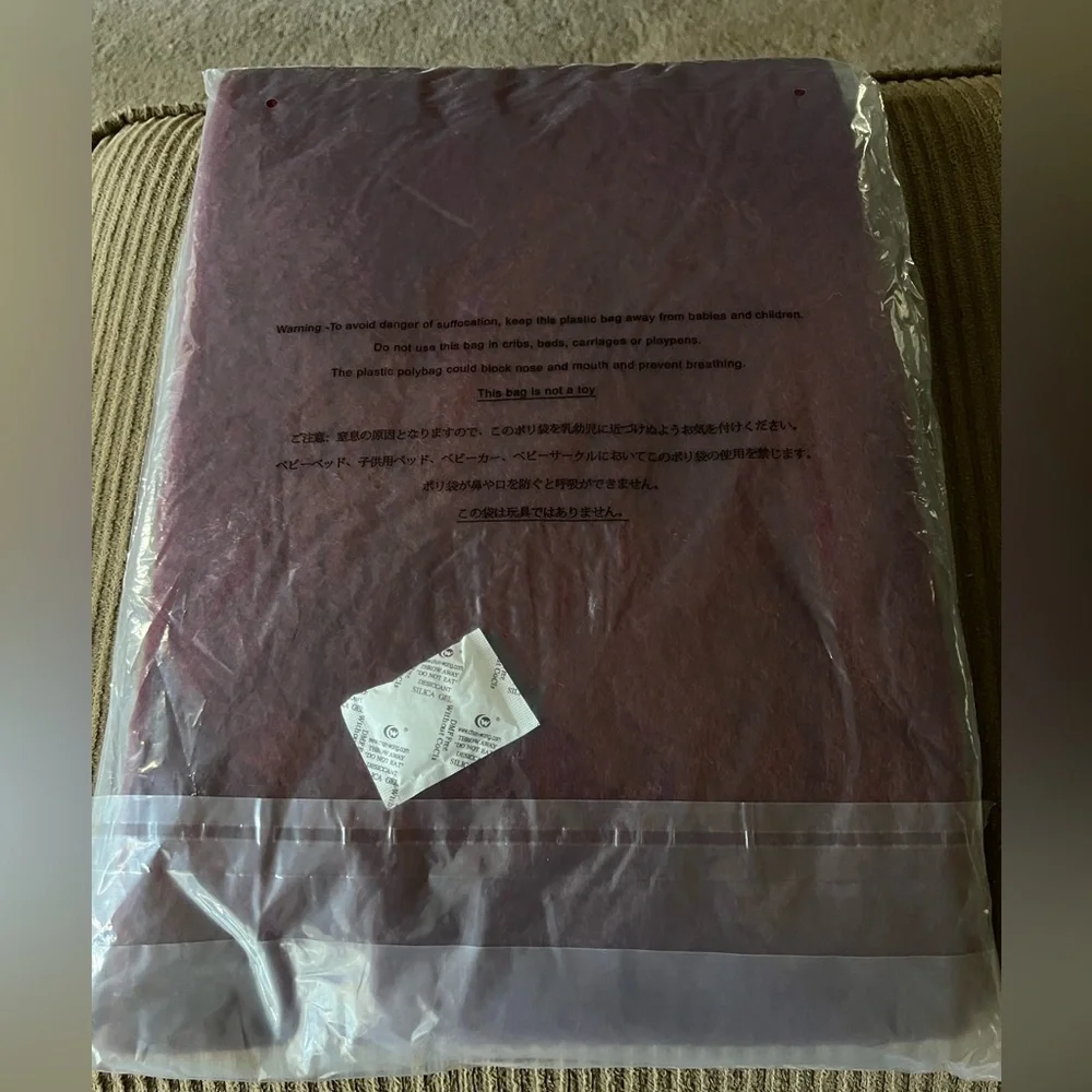 Coach Muffler With Rubber Patch nwt in packaging - Picture 3 of 3